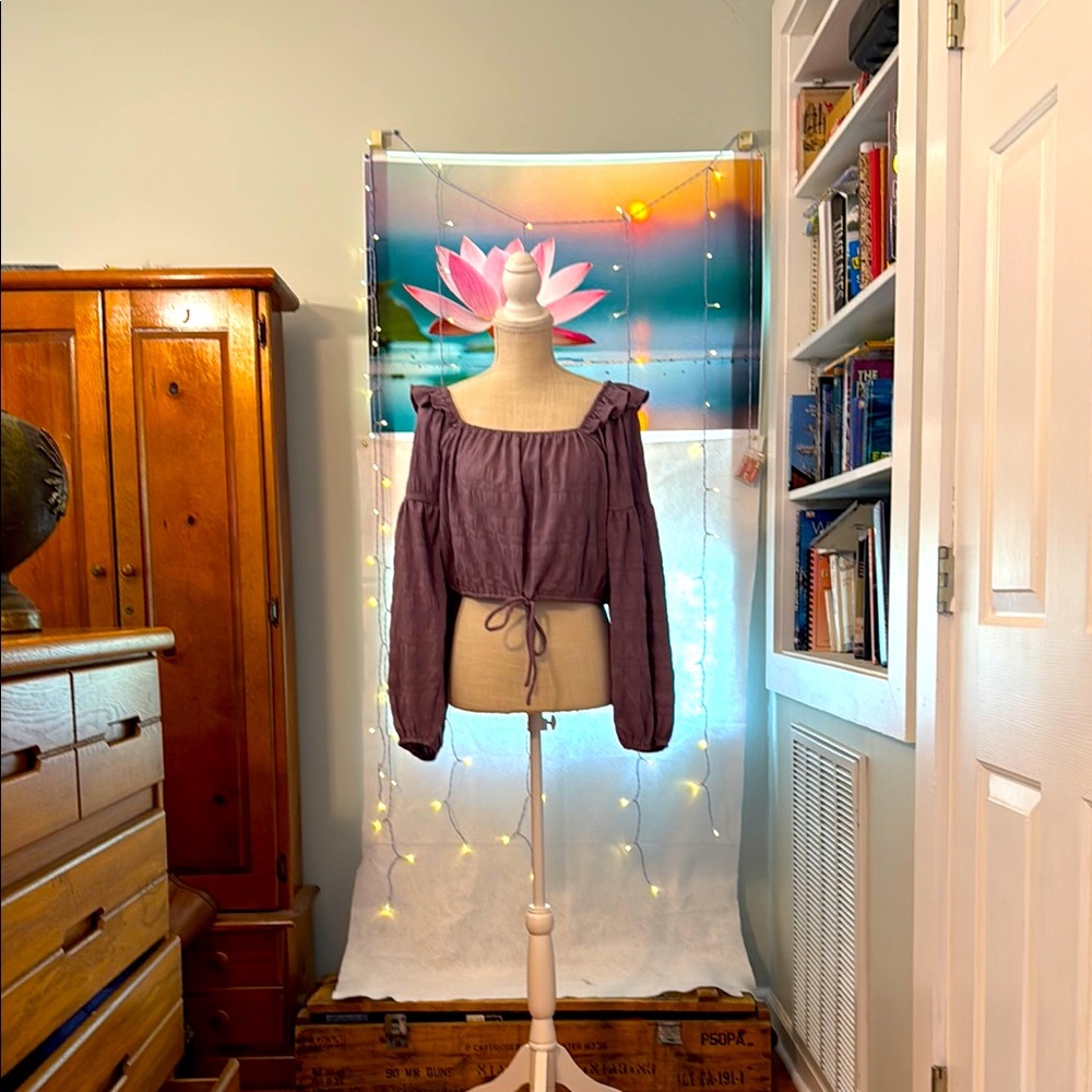 Purple cropped boutique shirt